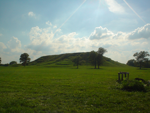 Photo courtesy National Park Service. A picture of one of the mounds at Cahokia.