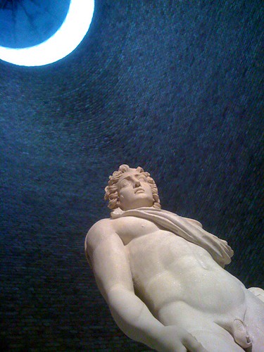 Helios at the Neues Museum Berlin, Oct 15, 2009