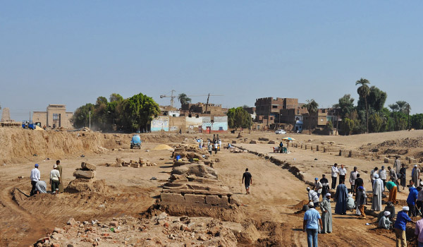 The newly discovered part of the Avenue of Sphinxes, with the Mut Temple Gate shown in the far left. - Image courtesy the SCA